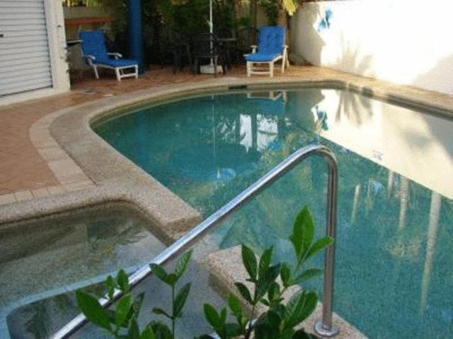 Portside Noosa Waters Hotel Noosaville Exterior photo