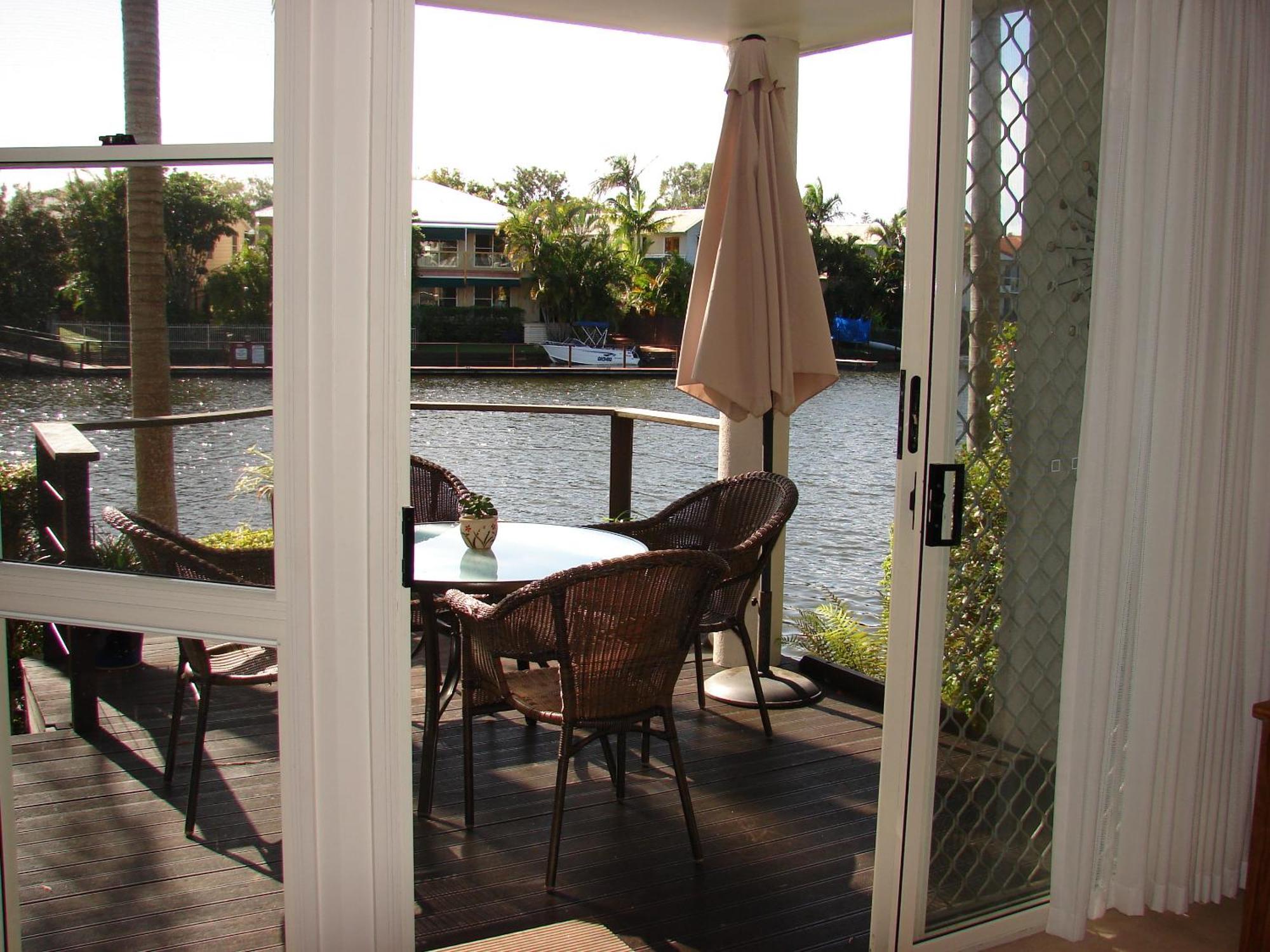 Portside Noosa Waters Hotel Noosaville Exterior photo