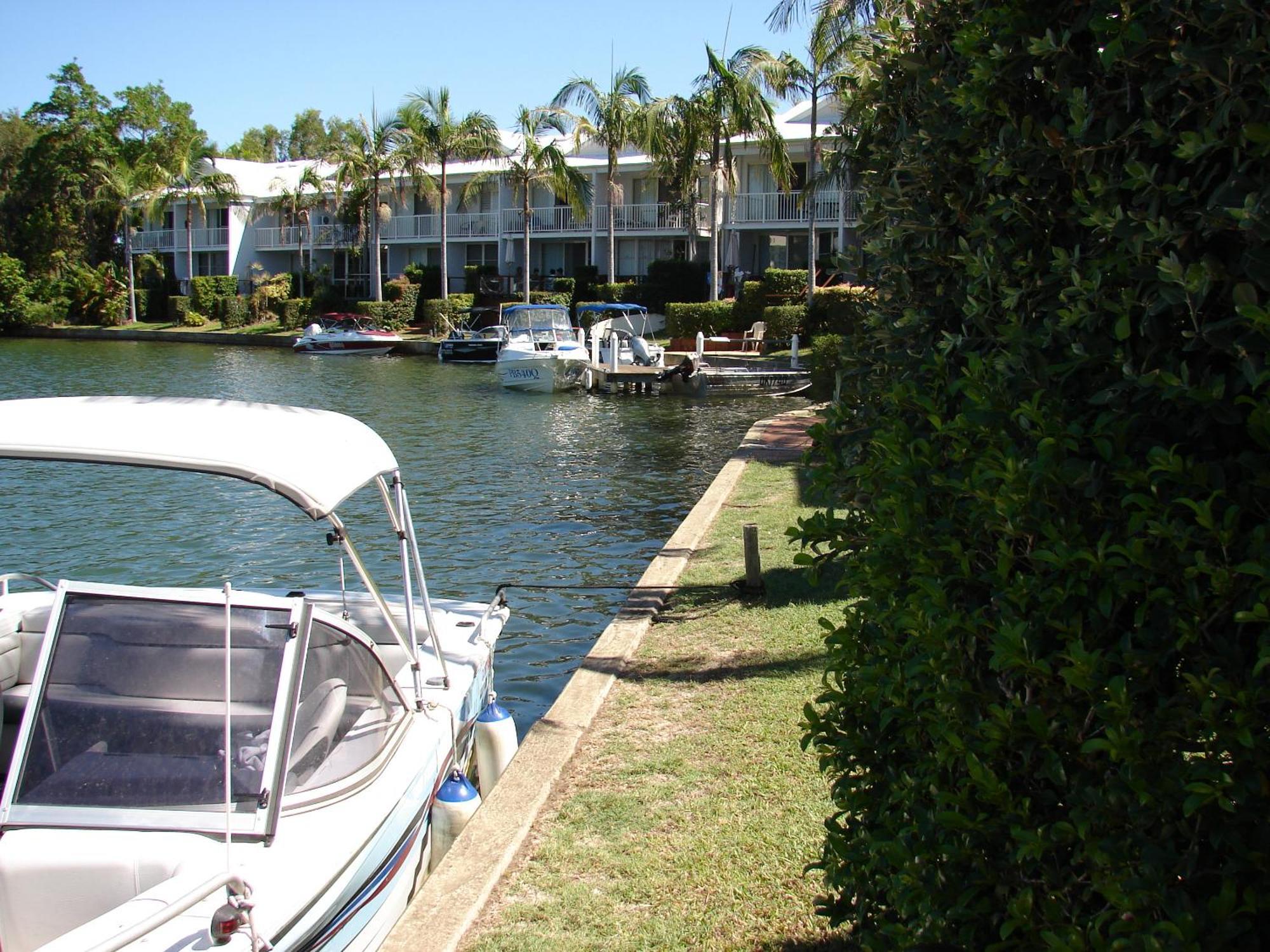 Portside Noosa Waters Hotel Noosaville Exterior photo