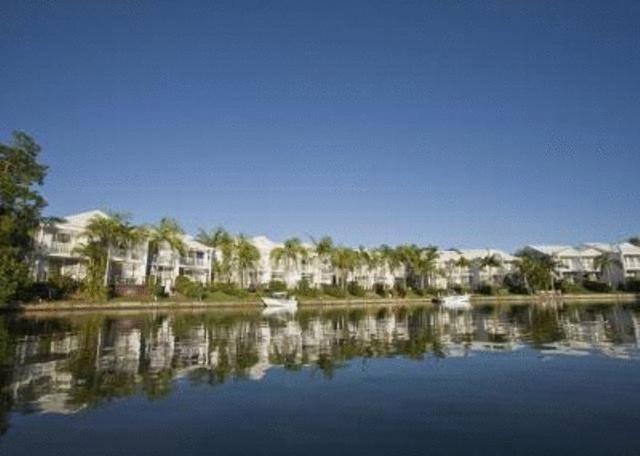 Portside Noosa Waters Hotel Noosaville Exterior photo