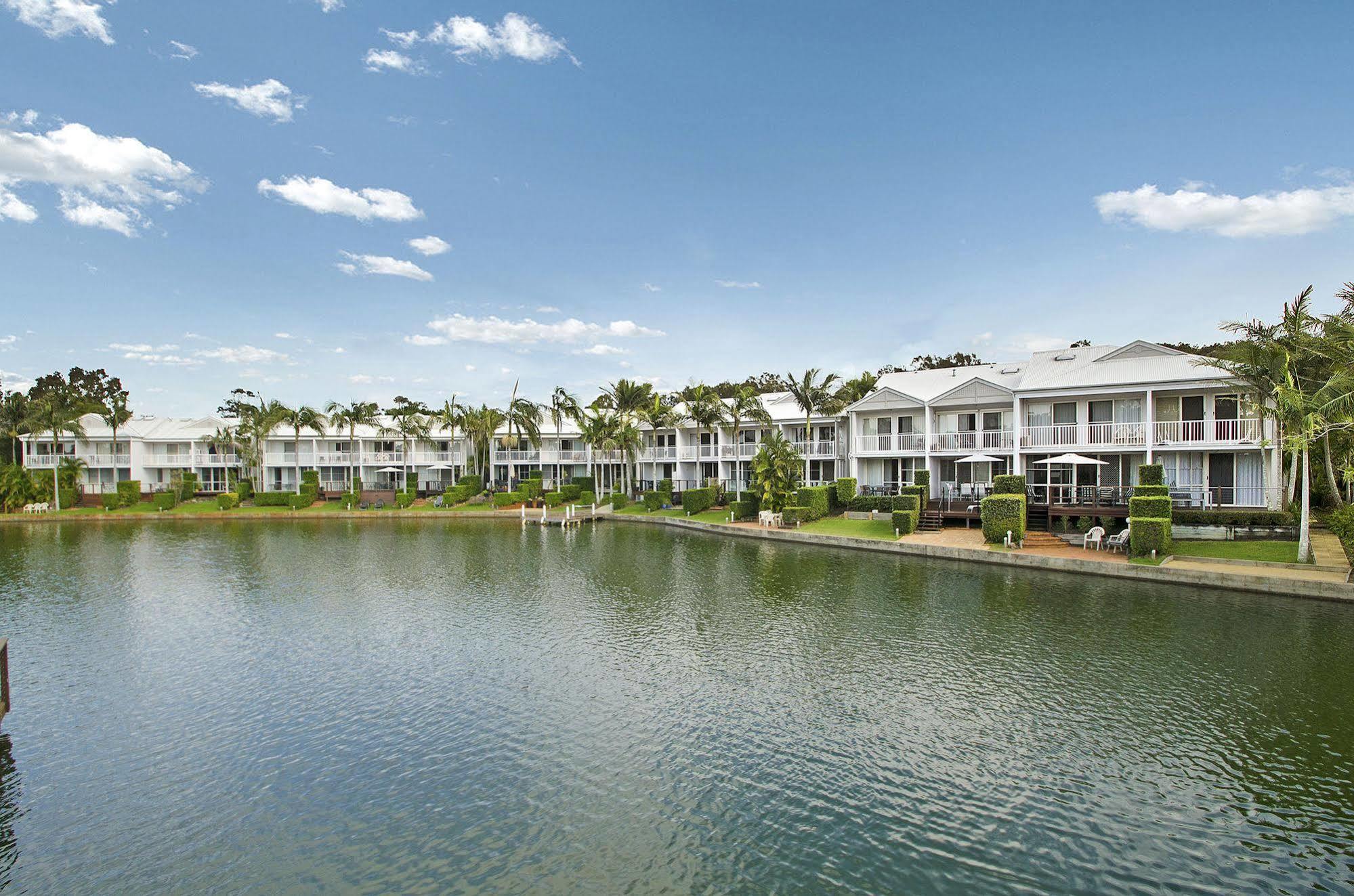 Portside Noosa Waters Hotel Noosaville Exterior photo